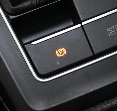 Volkswagen Golf 22