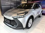 Toyota C-HR 3