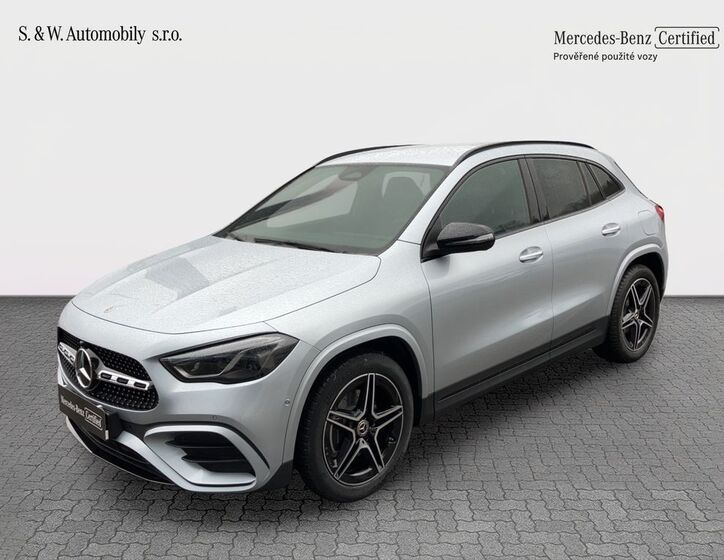 Mercedes-Benz GLA 1
