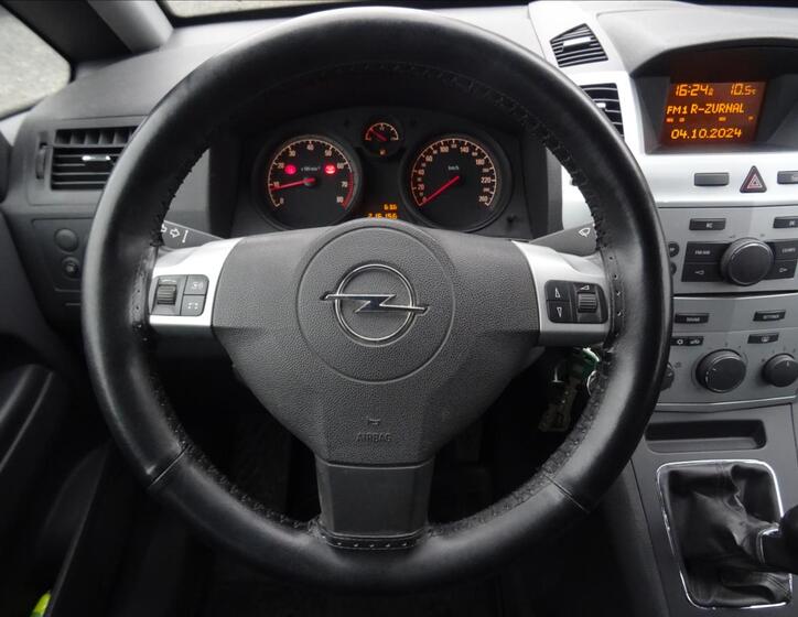 Opel Zafira 19