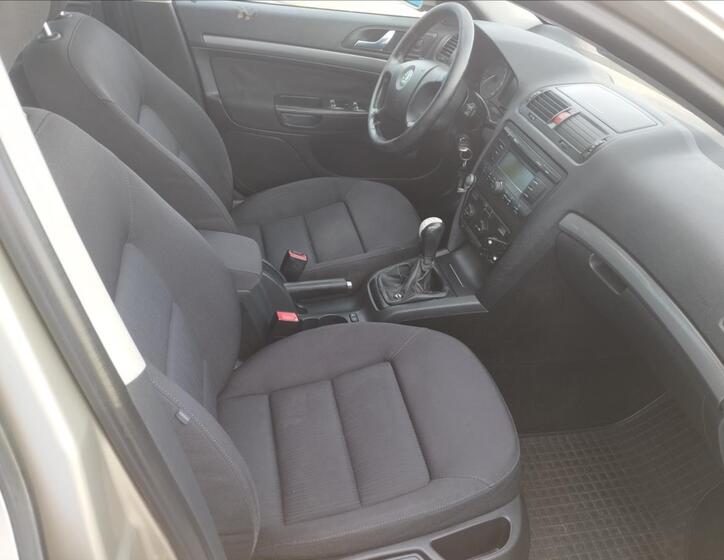 Škoda Octavia 8