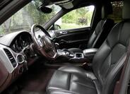 Porsche Cayenne 11