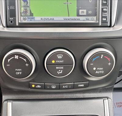 Mazda 5 17