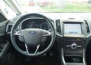 Ford Galaxy 9