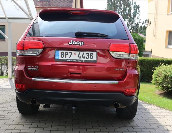 Jeep Grand Cherokee 12