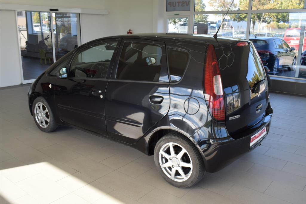 Mitsubishi Colt