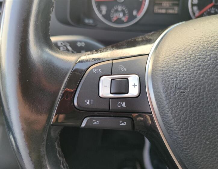 Volkswagen Caravelle 25