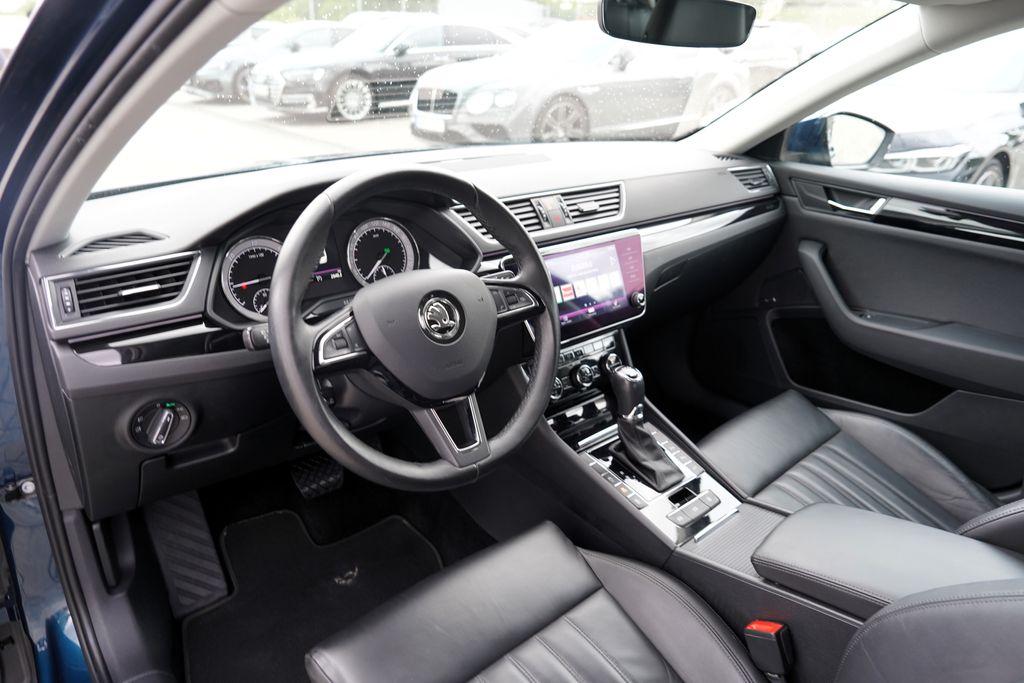 Škoda Superb