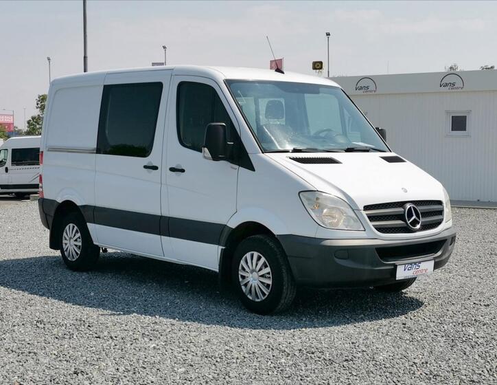 Mercedes-Benz Sprinter 2