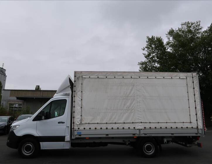 Mercedes-Benz Sprinter 6