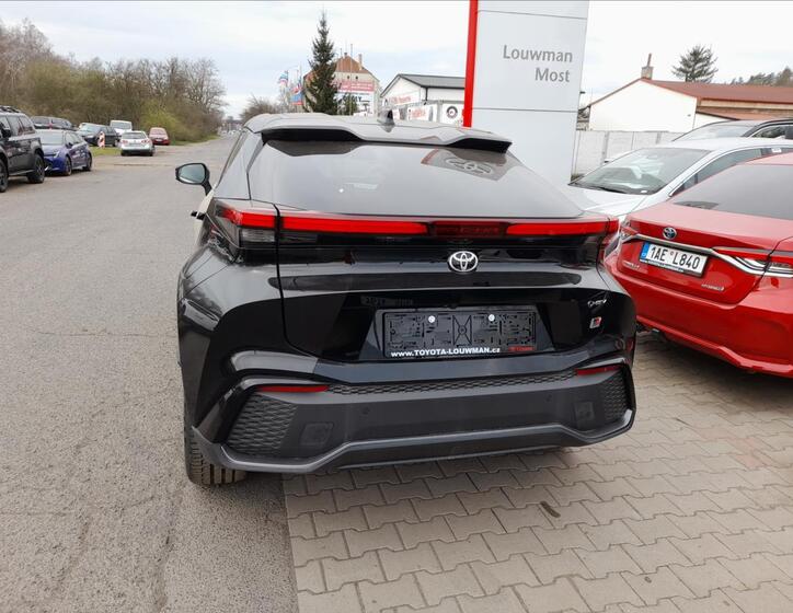 Toyota C-HR 5