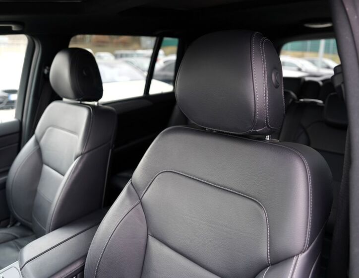 Mercedes-Benz GLS 29