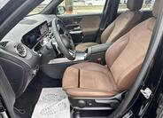 Mercedes-Benz GLB 10