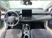 Toyota Corolla 13