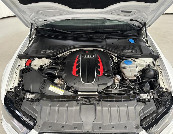 Audi RS 6 35