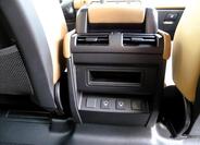 Land Rover Defender 35