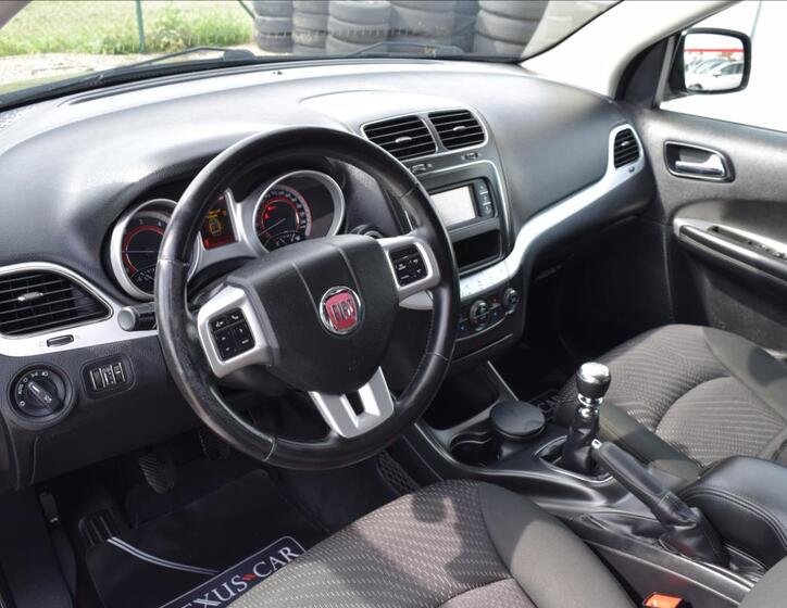Fiat Freemont 16