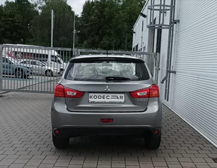 Mitsubishi ASX 5