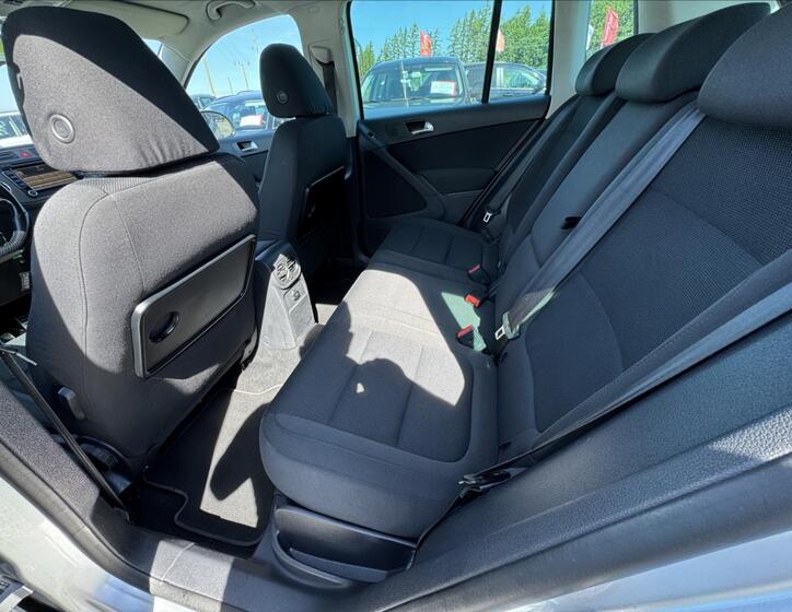 Volkswagen Tiguan 12