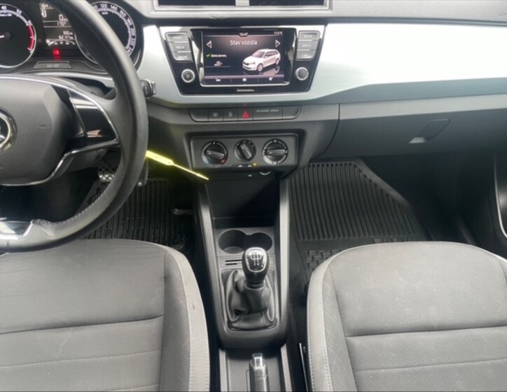 Škoda Fabia 10