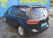 Volkswagen Touran 6