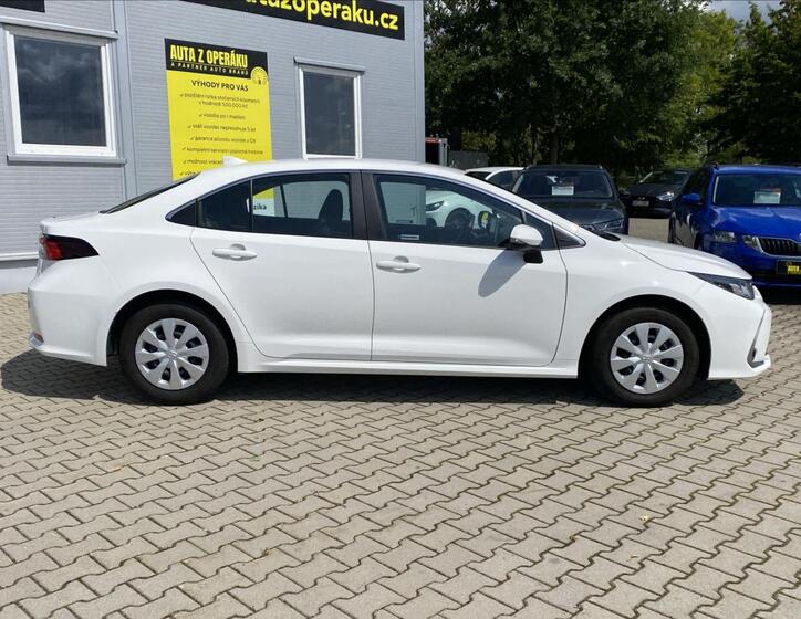 Toyota Corolla 9