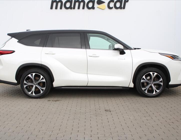 Toyota Highlander 8