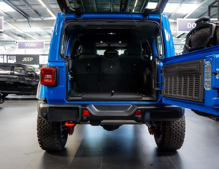 Jeep Wrangler 7
