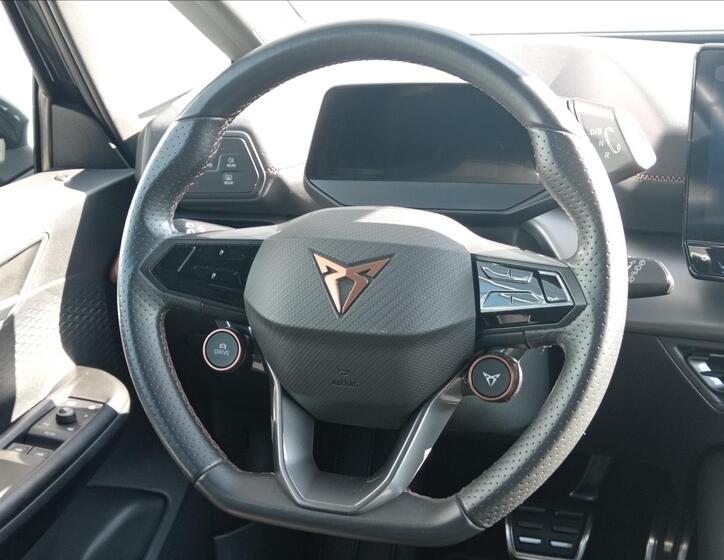 Cupra Born 12