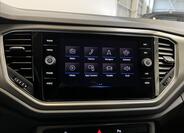 Volkswagen T-Roc 7