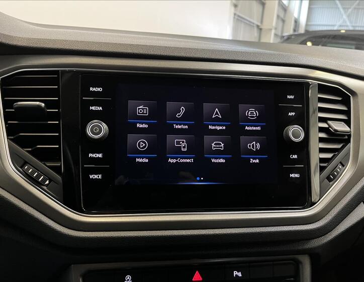 Volkswagen T-Roc 7