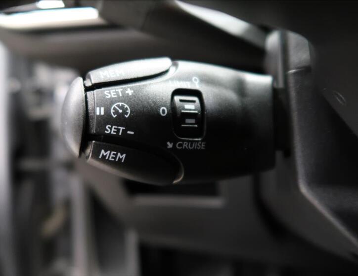 Peugeot 5008 15