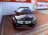 Mercedes-Benz GLA 2