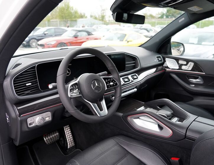 Mercedes-Benz GLS 26