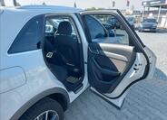 Audi Q3 16