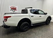 Mitsubishi L200 9