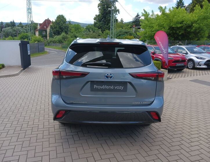 Toyota Highlander 5