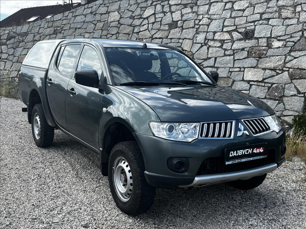 Mitsubishi L200