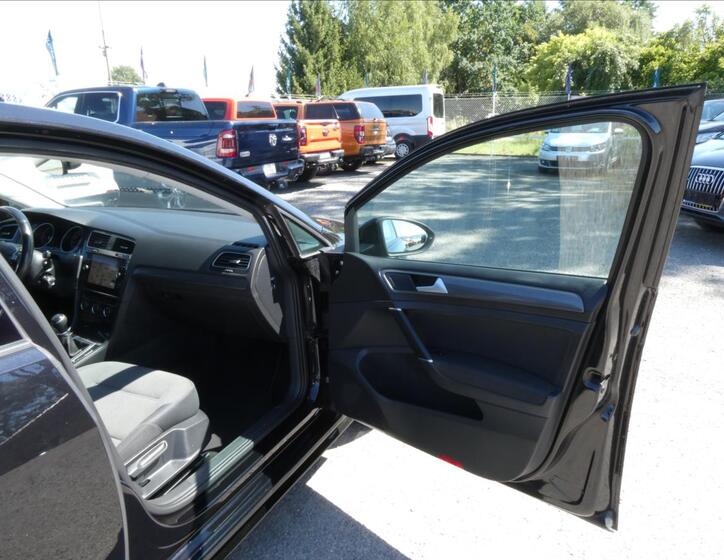 Volkswagen Golf 65