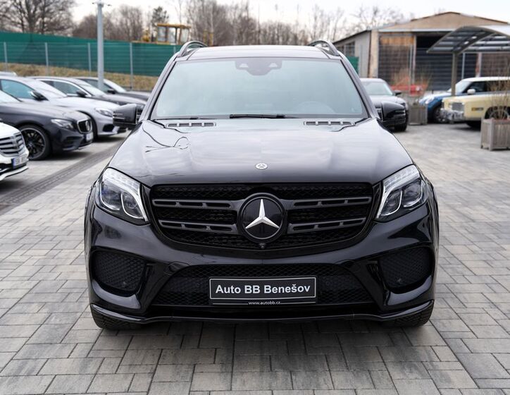 Mercedes-Benz GLS 1