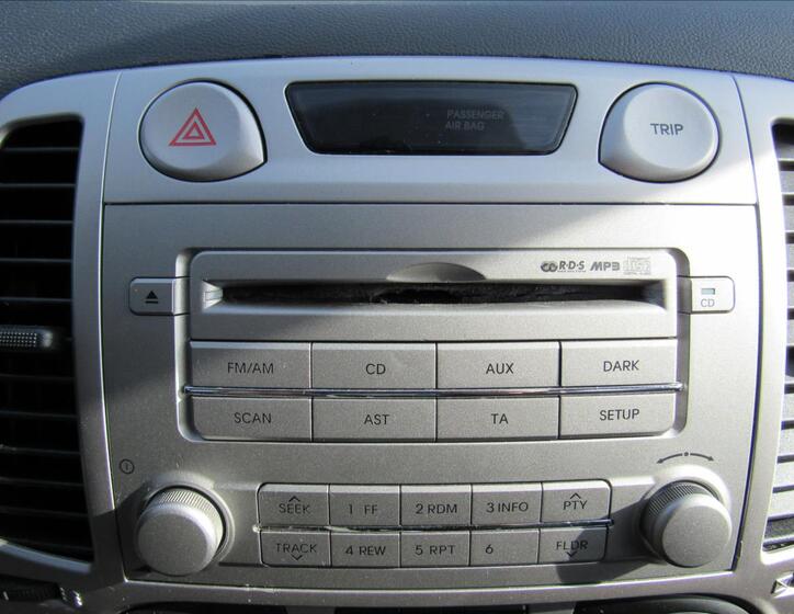 Hyundai i20 16