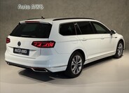 Volkswagen Passat 9