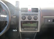 Volkswagen Touran 9