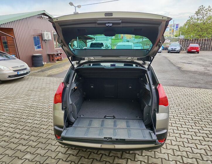 Peugeot 3008 18