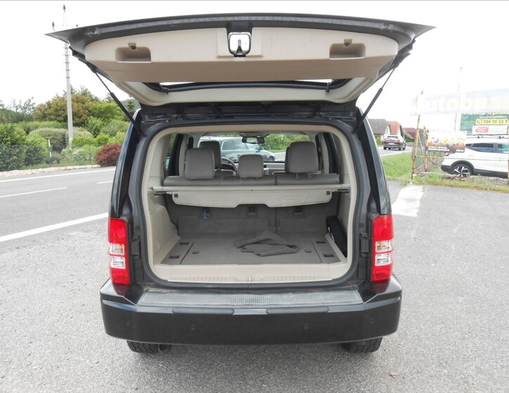 Jeep Cherokee 10