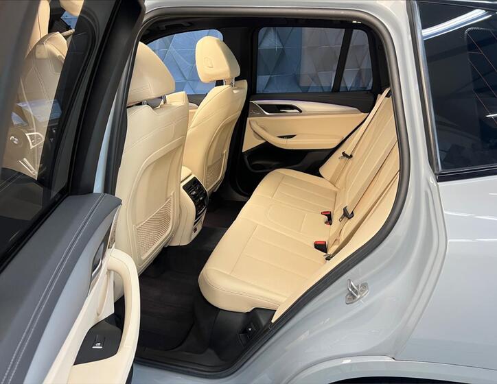 BMW X3 12