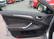 Ford Mondeo 19