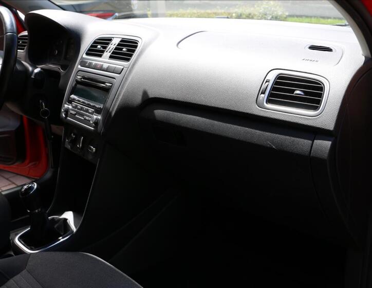 Volkswagen Polo 43