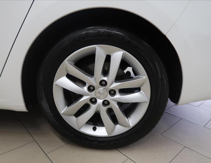 Peugeot 508 27