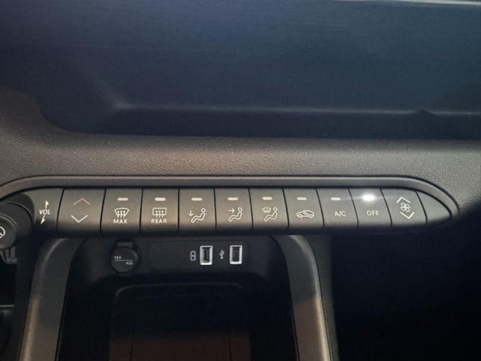 Jeep Avenger 20